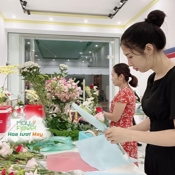 CEO May Flower Long Thành