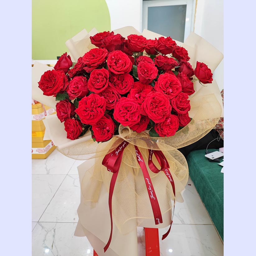 Bó hoa hồng đỏ tặng người yêu ở Long Thành