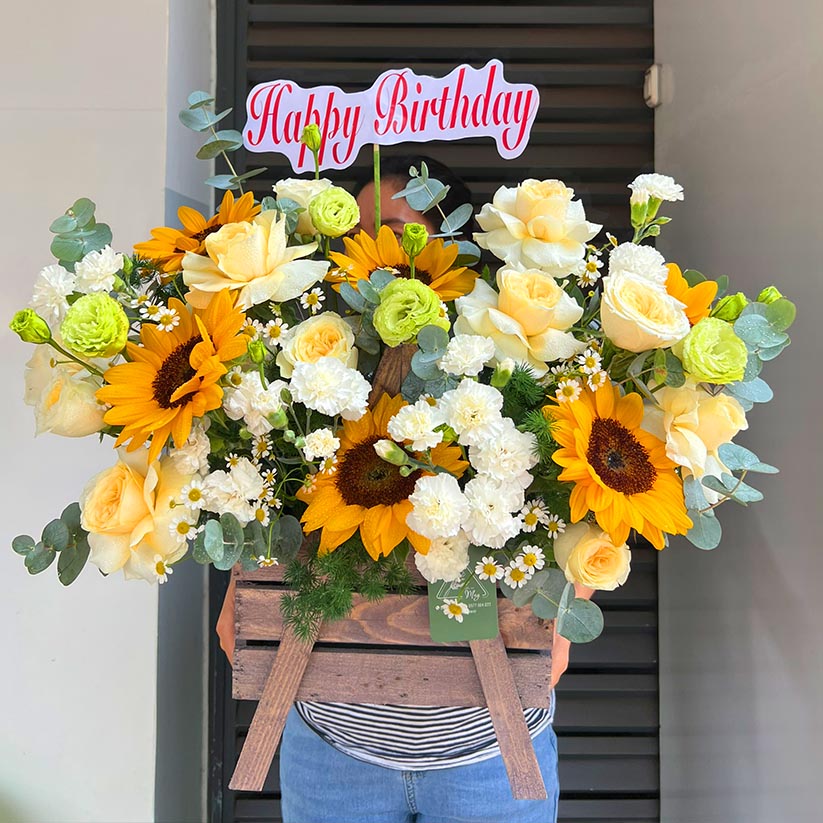 Giỏ hoa Happy Birthday tại Long Thành, Nhơn Trạch