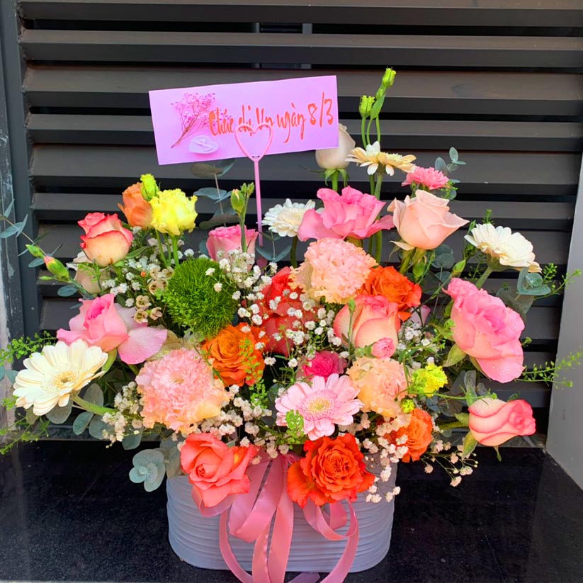 Giỏ hoa tặng chị ở Long Thành