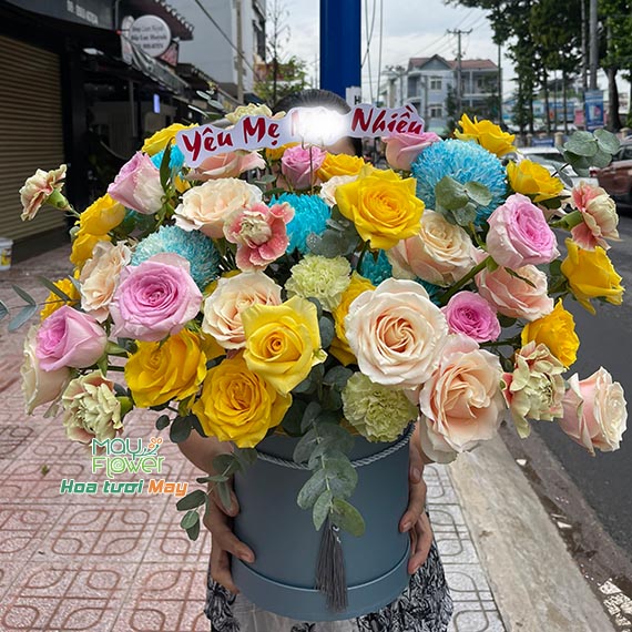 Hộp hoa chúc mừng ngày của mẹ tại Long Thành, Nhơn Trạch