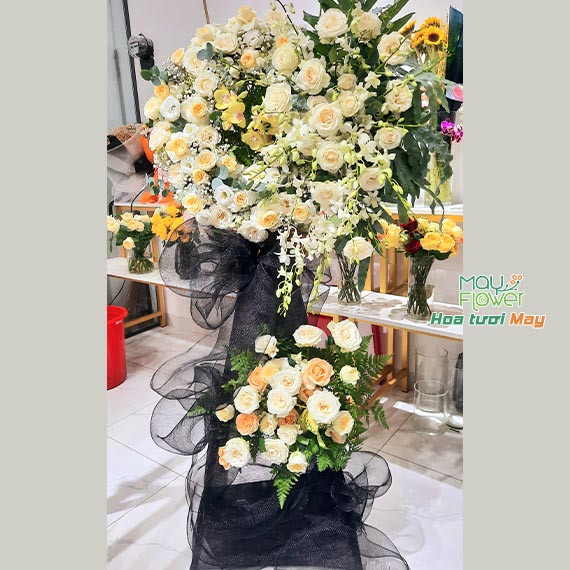 Lẵng hoa chia buồn viếng đám tang tại Long Thành, Nhơn Trạch